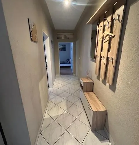 Sunset Monteur Apartmán *